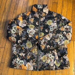 WHO WHAT WEAR FAB FLORAL PUFFER COAT